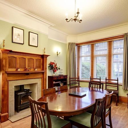Spacious Victorian Townhouse Near Hcc With Off Street Parking Harrogate Exteriör bild