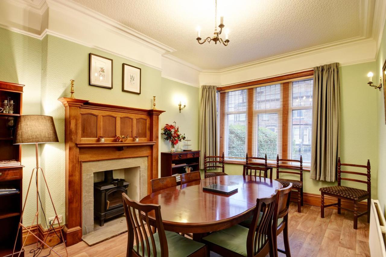 Spacious Victorian Townhouse Near Hcc With Off Street Parking Harrogate Exteriör bild